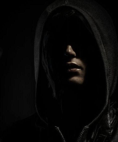 Cloaked Man Aesthetic, Dark Assassin Aesthetic Man, Assasin Aesthetic Male, Assasin Aesthetic Fantasy Male, Hooded Man Aesthetic, Thief Aesthetic Male, Assassin Aesthetic Male, Hooded Figure Aesthetic, Shadow Man Aesthetic