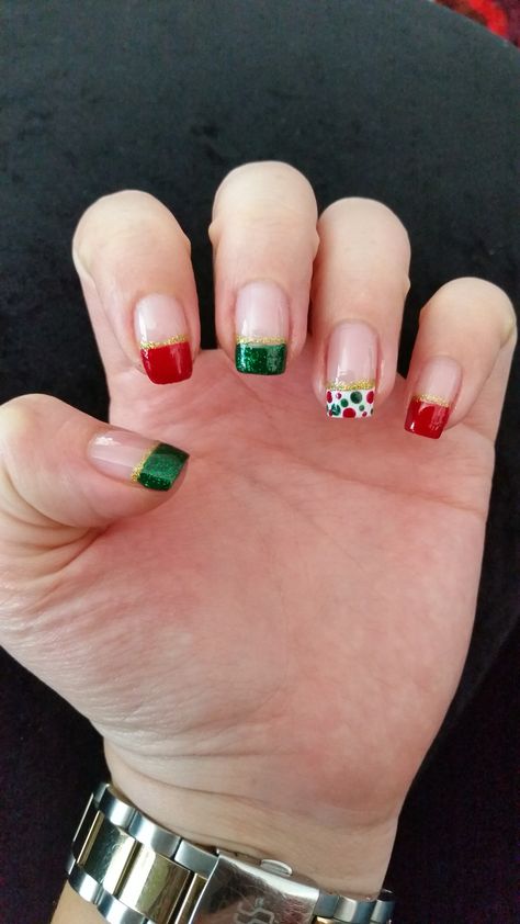 Francés navideño Magic Nails, Sassy Nails, Holiday Nails, Toe Nails, Cute Nails, Manicure, Nail Designs, Nail Art, Nails