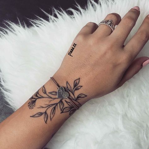 Simple Wrist Tattoos, Meaningful Wrist Tattoos, Unique Wrist Tattoos, Snakebites, Cute Small Tattoos, Wrist Tattoos For Women, Tattoo Bracelet, Little Tattoos, Tattoo Models