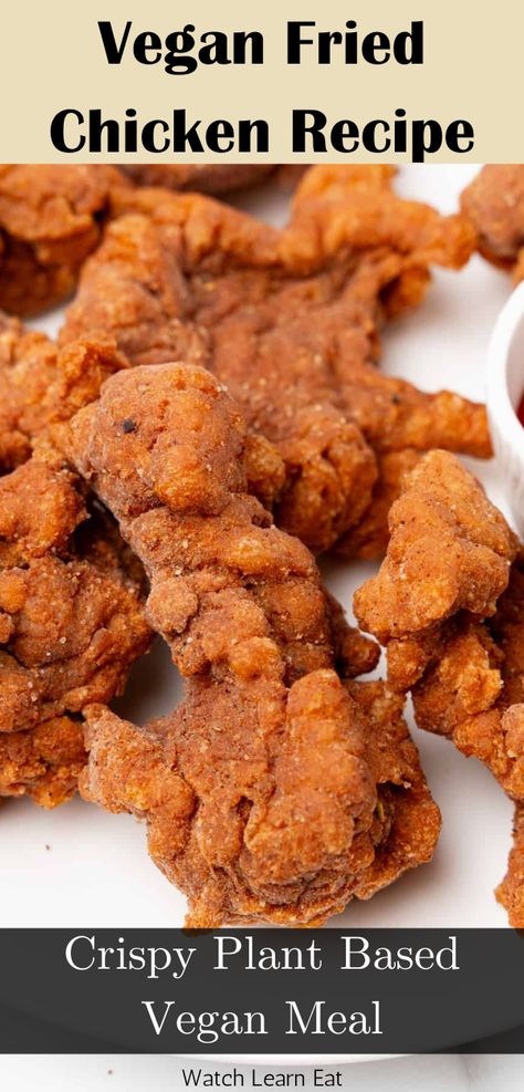 Crispy Meatless Vegan Fried Chicken Recipe - Perfect as a meal or snack Vegetarian Fried Chicken, Vegan Chicken Recipes, Vegan Chicken Nuggets, Lentils Vegan, Vegan Main Course, Vegan Fried Chicken, Seitan Recipes, Vegan Fries, Meatless Meal