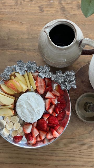 Arthur Court Designs on Instagram: "Three Ingredient Fruit Dip by @lavenderbrookfarm: - 8 oz package of cream cheese, softened - 1 (7-ounce) jar marshmallow creme - 1 splash vanilla extract - Fresh fruit of your choice for dipping! #arthurcourtdesigns #arthurcourt #dogwood #dogwoodcollection #recipe @lavenderbrookfarm" Arthur Court, Marshmallow Creme, Fruit Dip, Three Ingredient, Fresh Fruit, Vanilla Extract, Apples, Cream Cheese, Dip