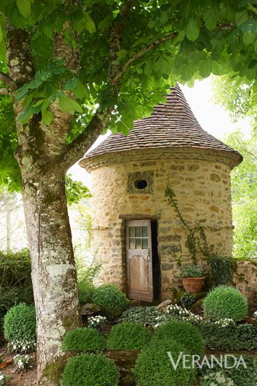 He eschewed modern building amendments by substituting salvage and fearlessly brightened the rooms wherever possible. British decorator and neighbor Gloria Stewart suggested a range of Farrow Homes In France, Stone Building, Stone Cottages, French Style Homes, Fairytale Cottage, Stone Cottage, French Cottage, French Garden, Cabins And Cottages