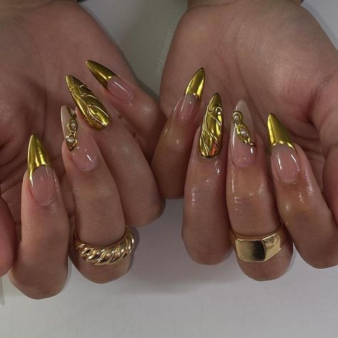 24k set for @lexdelvalle ⚜️✨ this gold set is giving everythinggggg snagged inspo from @thenailmuse.co 🤍 | Instagram Nails For March, Stiletto Shaped Nails, Gold Manicure, Long Almond Nails, Gold Nail Designs, Drip Nails, Nails Today, Edgy Nails, Studded Nails