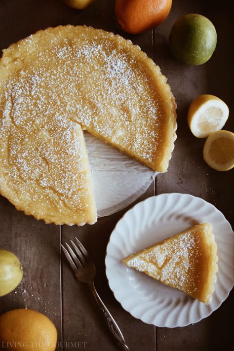 Lemon Lavender Tart, Things To Make With Lemons, Unexpected Recipes, French Lemon Tart, Lemon Food, Lemon Tart Recipe, Classic French Desserts, Slow Cooker Desserts, French Dessert