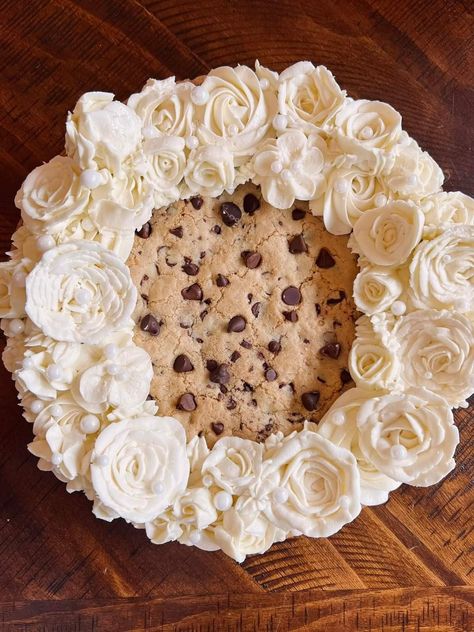 Bridal Shower Cookie Cake, Cookie Cake Wedding Cakes, Cookie Cake Wedding, Wedding Cookie Cake, Cookie Wedding Cake, Cookie Cakes, White Cookie, Bridal Shower Cookies, Healthy Sweet Treats