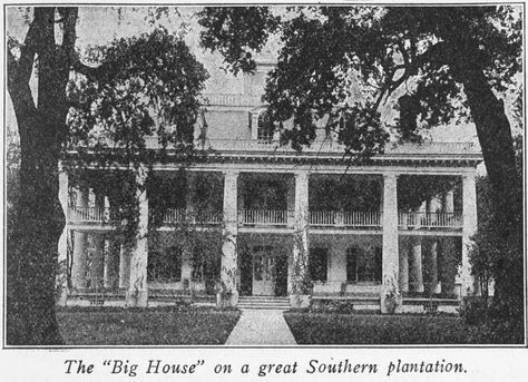 Old Southern Plantations, Dark Mansion, Vintage Louisiana, Abandoned Plantations, Antebellum Architecture, Southern Mansions, Southern Architecture, Southern Plantations, House Facades