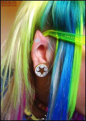 Love the hair! Lol. I used to think it a bit weird to get ur ears shaped like an elf, but the better looking ones I see, I think it's kinda cool! Pixie Ears, Weird People, Pointed Ears, Boring Hair, Cute Piercings, Elf Ears, Body Modification, Scene Emo, Body Piercings