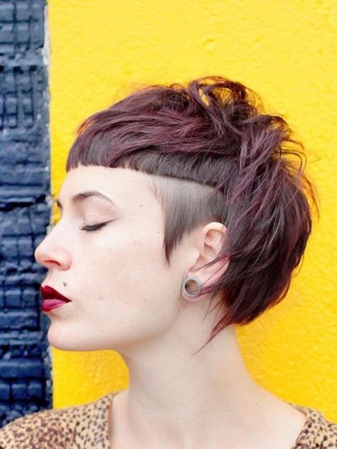 Punk Pixie Cut, Punky Hair, Short Hair Glasses, Wedding Haircut, Shaved Side Hairstyles, Mullet Haircut, Goth Hair, Mohawk Hairstyles, Super Short Hair