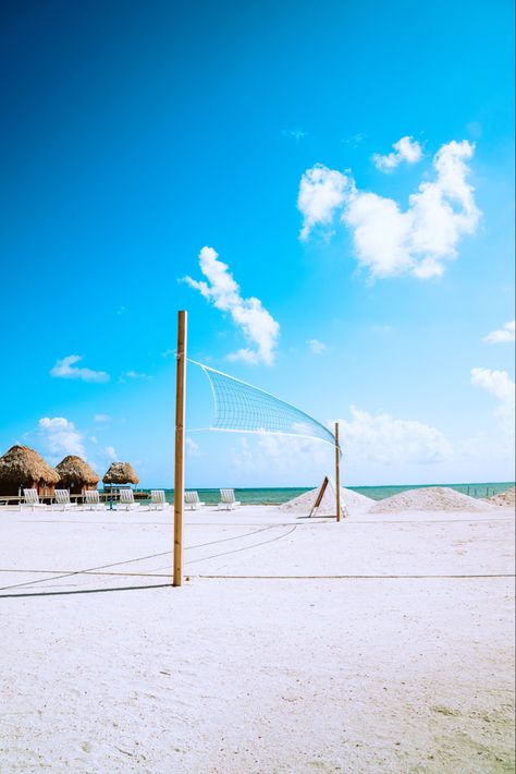 Volleyball Images, Volleyball Aesthetic, Beach Volleyball Court, Volleyball Wallpaper, Indoor Volleyball, Volleyball Photos, Ambergris Caye, Belize City, Beach Cabana