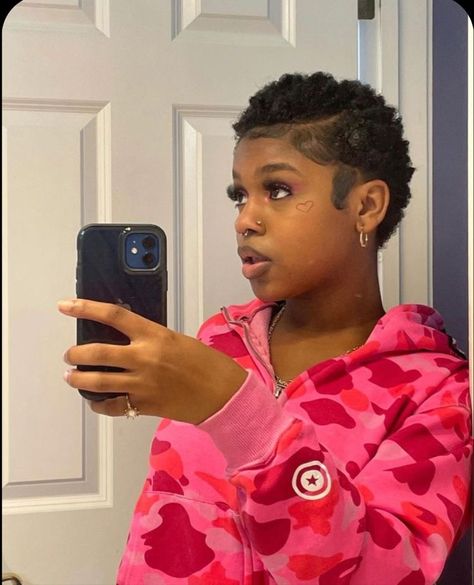 Twa Hairstyles Black Women, Short 4b Hairstyles Big Chop, 4c Short Natural Hairstyles Big Chop, Big Chop Curly Hair 4c, Curly Twa Black Women, Bigchop Hairstyle, The Big Chop For Black Women, Twa Black Women, Short 4b Hair