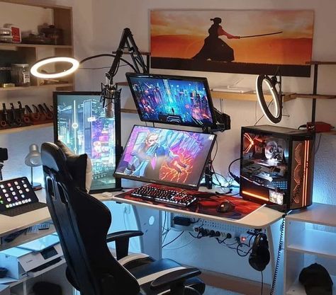 Studio Seni, Setup Inspiration, Best Gaming Setup, Computer Gaming Room, Computer Desk Setup, Art Studio Room, Home Studio Setup, Desktop Setup, Video Game Rooms