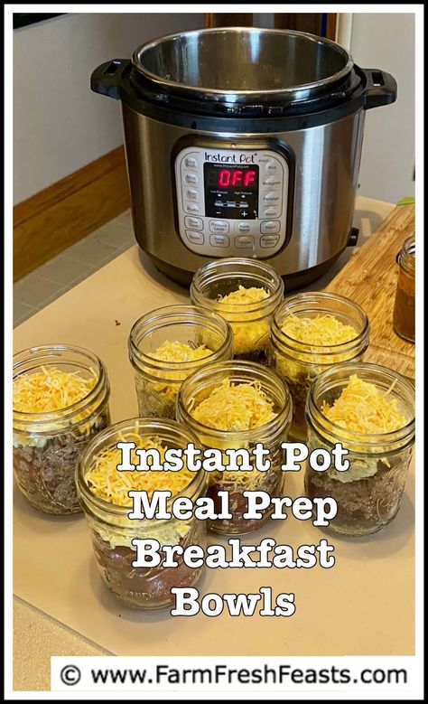 Make a week's worth of breakfast bowls containing cheesy eggs, sausage, and potatoes with one meal prep pressure cooker session. Jimmy Dean Breakfast Bowl, Breakfast Bowl Meal Prep, Meal Prep Breakfast Bowls, Instant Pot Breakfast Recipes, Dinner Boards, Instant Pot Meal Prep, Instant Pot Breakfast, Bowl Meal Prep, Sausage And Potatoes