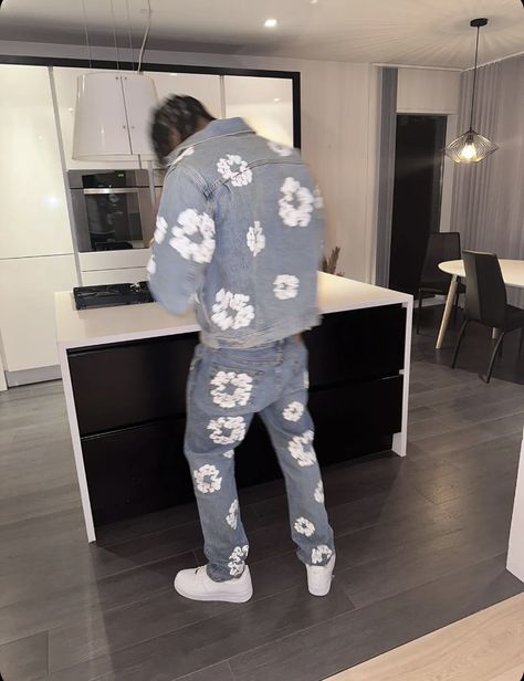 Drippy Jeans Outfit Men, Designer Fits Men, Denim Tears Outfit Men, Denim Pants With Zip Fly For Streetwear, All Denim Outfit Men, Designer Drip Outfits Men, Stacked Jean Outfits Men, Denim Tears Tracksuit, Denim Tears Outfit