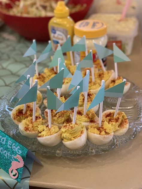 Beach Theme Finger Foods, Ocean Themed Brunch, Ocean Themed Finger Foods, Under The Sea Finger Foods, Ocean Theme Bday Party, Ocean Themed Breakfast, Lake Themed Food, Ocean Themed Gender Reveal, Underwater Theme Food