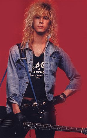 Photo of Duff McKagan for fans of Guns N' Roses. Steven Adler, 80s Rockstars, Izzy Stradlin, Velvet Revolver, Duff Mckagan, John Krasinski, Aubrey Plaza, Musica Rock, Glam Metal