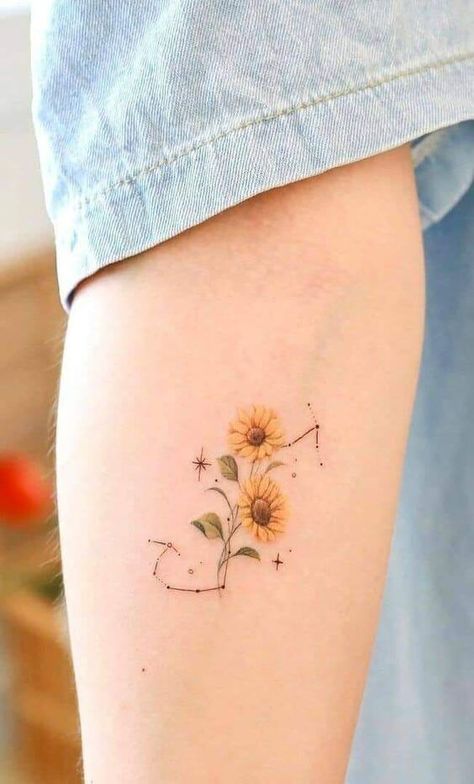 28 Attractive Sunflower Tattoo Ideas You\'ll Want Forever Sunflower Tattoo Ideas, Sunflower Tattoo Simple, Tattoos Infinity, Sunflower Tattoos, Tatuaje A Color, Sunflower Tattoo, Elegant Tattoos, Mom Tattoos, Star Tattoos