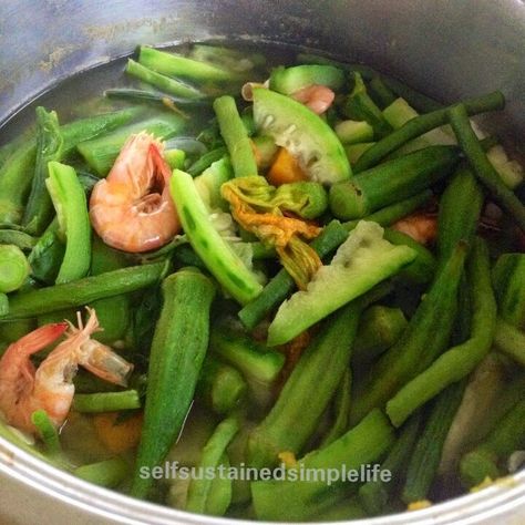 Diningding Recipe, Dinengdeng Ilocano, Dinengdeng Recipe, Filipino Vegetable Recipes, Pagkaing Pinoy, Pinoy Dishes, Vegetable Stew Recipe, Simple Foods, Filipino Food Dessert