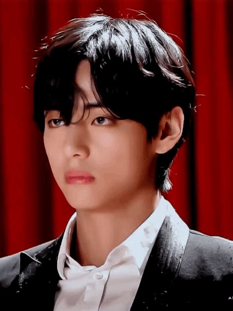 V Angry Gif, Angry V, Gif Taehyung, Bts V Gif, Taehyung Gif, V Gif, Bts Predebut, Magic Aesthetic, Kim Taehyung Bts