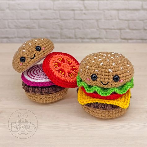 Crochet Cheeseburger, Crochet Hamburger, Food Amigurumi, Crochet Ornament Patterns, Crochet Wrap Pattern, Crochet Heart Pattern, Crochet Mushroom, Crochet Daisy, Crochet Food