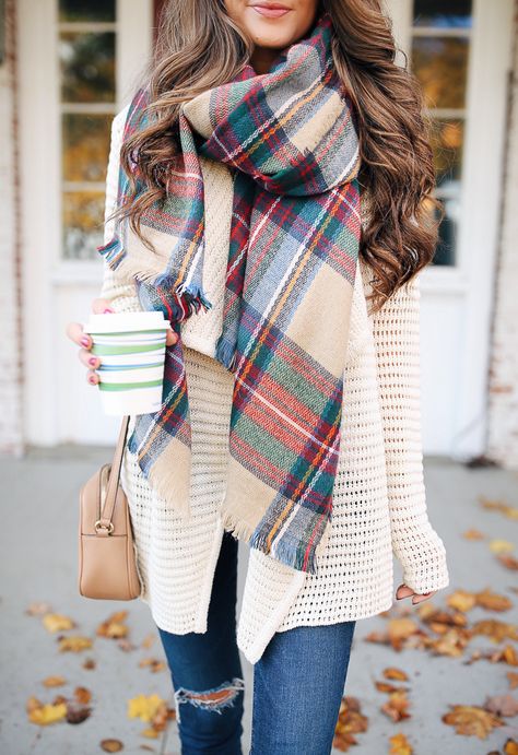 Comfy Cozy in Vermont – Southern Curls & Pearls Scarves Outfits, Scarf Outfit Fall, Blanket Scarf Outfit, Cold Fashion, Cute Thanksgiving Outfits, Blanket Scarves, Fall Fashion Coats, What To Wear Fall, Scarf Outfit