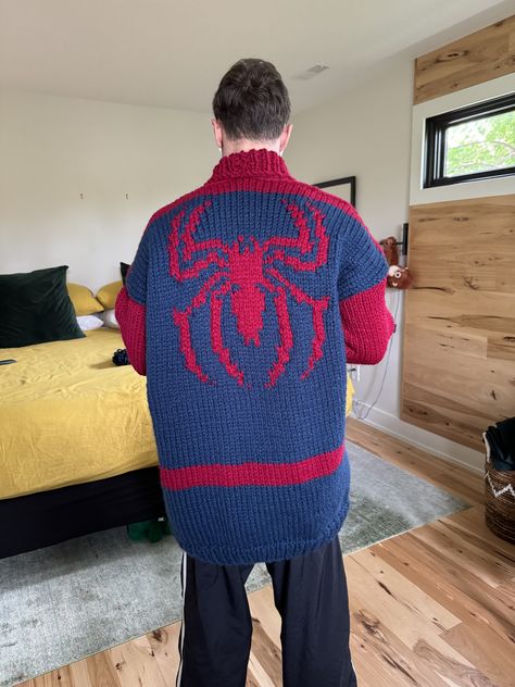 Crochet Spiderman Sweater, Marvel Crochet, Crochet Sweater, Crochet Clothes, Gifts For Friends, Spiderman, Knitted Sweaters, Marvel, Embroidery