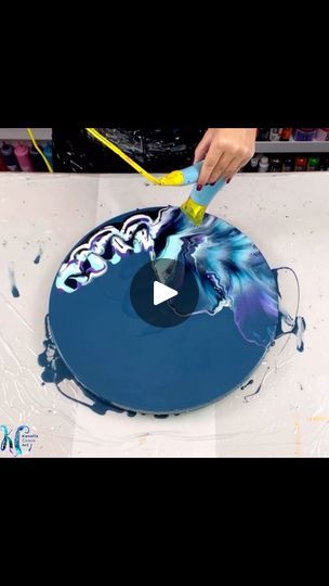 Round Paintings Canvases, Round Paintings, Colorful Paintings Acrylic, Commission Painting, Fluid Acrylic Painting, Round Canvas, Titanium White, Fluid Acrylics, Pouring Art