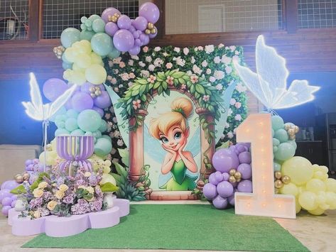 Tinkerbell Backdrop, Tinker Bell Birthday Party Decorations, Tinkerbell Decor, Tinkerbell Birthday Party, Moana Birthday Decorations, Tinkerbell Party Theme, Spiderman Birthday Party Decorations, Princess Decor, Babby Shower