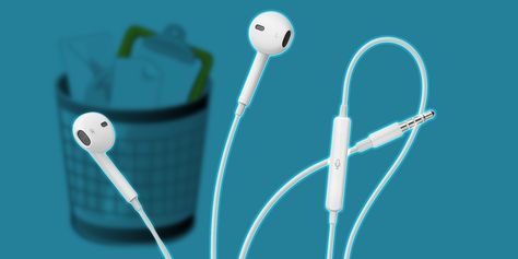 4 Nifty Things Your Apple EarPods Headphones Can Do -- #iOS #iOSDeveloper #apple #iPhone #iPad #Apple Ipad Headphones, Ipad Music, Genius Bar, Apple Earpods, Iphone Headphones, Ios Developer, Energy Activities, Apple Mobile, Windows Software