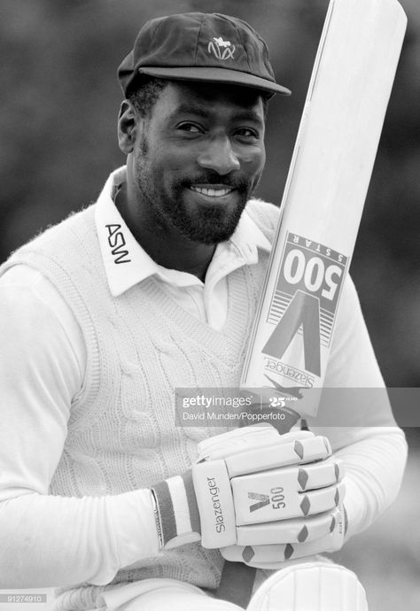 News Photo : Glamorgan batsman Viv Richards smiling during... Vivian Richards, West Indies Cricket Team, Viv Richards, Sunderland Football, Cricket Books, Cricket Lover, Sporting Legends, Cricket Games, World Cricket