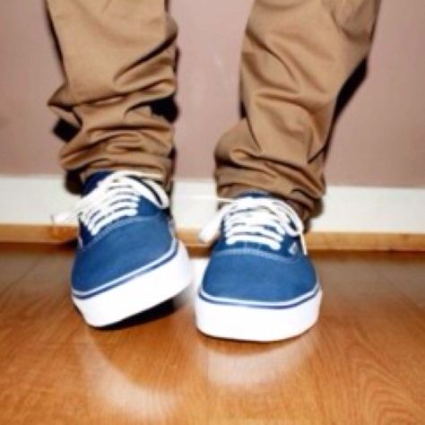 VANS!!!!!  I think I love them more than Converse! Blue Vans Outfit Men, Blue Vans Outfit, Blue Outfit Men, Vans Outfit Men, Satin Skater Dress, Vans Outfit, Blue Vans, Swag Men, Fade Styles