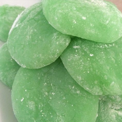 Melon Mochi, Jello Mochi, Jello Mochi Recipes, Microwave Mochi Recipe, Microwave Mochi, Mochi Recipe Microwave, Dessert Chef, Ono Kine Recipes, Hawaiian Desserts