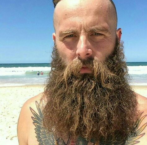 This man and his beard so so $eXXXy #BeardedPantyDropper #BeardPorn #BeardNation Big Beard, Beard And Mustache Styles, Long Beard Styles, Patchy Beard, Long Beard, Beard Envy, Mustache Styles, Epic Beard, Big Beards