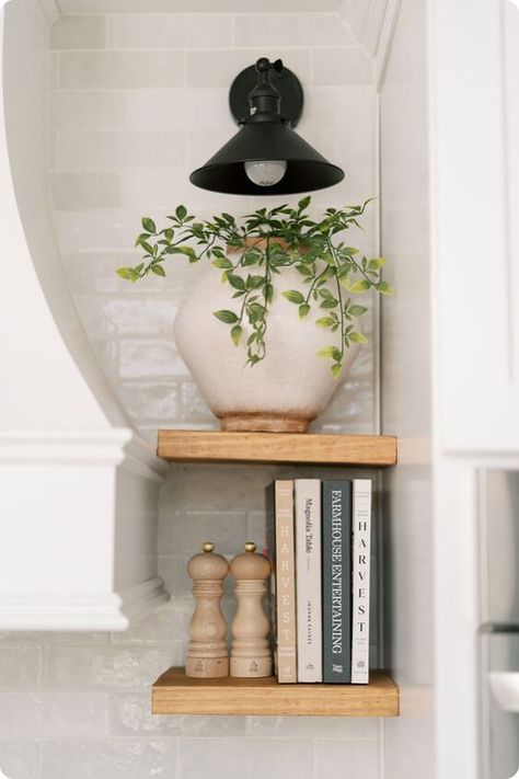 Small Floating Shelves, Small Kitchen Shelf, Gadgets Kitchen Utensils, Floating Shelf Kitchen, Kitchen Shelf Styling, Cookbook Shelf, Kitchen Floating Shelves, Floating Shelf Decor, Kitchen Shelf Decor