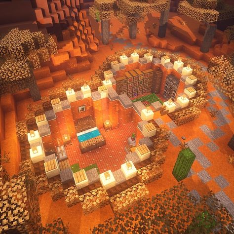 Minecraft Houses Mesa Biome, Mesa Plateau Minecraft House, Mesa Base Minecraft, Mesa Minecraft Builds, Mesa Biome House Minecraft, Mesa Builds Minecraft, Minecraft Mesa Base, Mesa Minecraft House, Minecraft Mesa Build