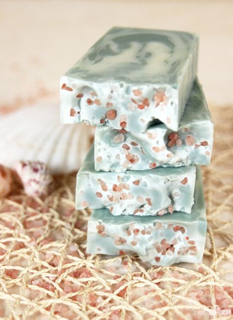 Savon Diy, Săpunuri Handmade, Handmade Soap Recipes, Cold Process Soap Recipes, Soap Making Recipes, Soap Recipe, Homemade Soap Recipes, Homemade Bath Products, Soap Bars