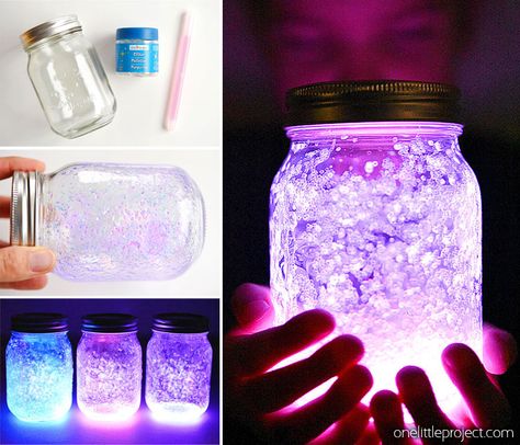 Glowing Jars Diy, Glow Jars Diy How To Make, Fairy In A Jar Diy, Dream Jars Diy, Diy Mason Jar Candle Holders, Fairy Art Projects For Kids, Diy Fairy Lights Jar, Fairy Jars Diy How To Make, Little Jars Ideas