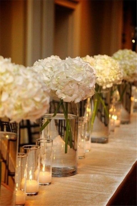 21 Simple Yet Rustic DIY Hydrangea Wedding Centerpieces Ideas Hydrangea Centerpiece, White Hydrangea, Deco Floral, Table Arrangements, Wedding Planners, Event Styling, Here Comes The Bride, Wedding Florist, Decoration Table