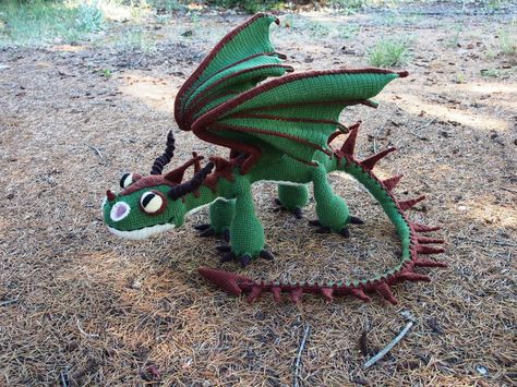 Terrible Terror crochet dragon 2 - green and brown by silvergirl919 Httyd Crochet Pattern, Httyd Crochet, Terrible Terror, Crochet Dragons, Wire Skeleton, Crochet Dragon Pattern, Dragon Movies, Crochet Dragon, Dragon Trainer