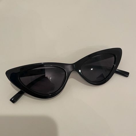 Cute Small Cat Eye Sunglasses Perfect For Summer :) Worn Once And No Scratches, Look Brand New! Dark Feminine Sunglasses, Cateye Sunglasses Aesthetic, Cute Small Cat, Small Sunglasses, Black Cat Eye, Black Cat Eye Sunglasses, Cateye Sunglasses, Black Cat Eyes, Small Cat