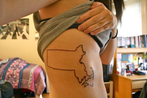 Now THAT is state pride haha I love Massachusetts but I don't know if I could do that! Massachusetts Tattoo, Arm Party, Infinity Tattoo, Massachusetts, Tatting, Body Art, You Never, Internet, Energy