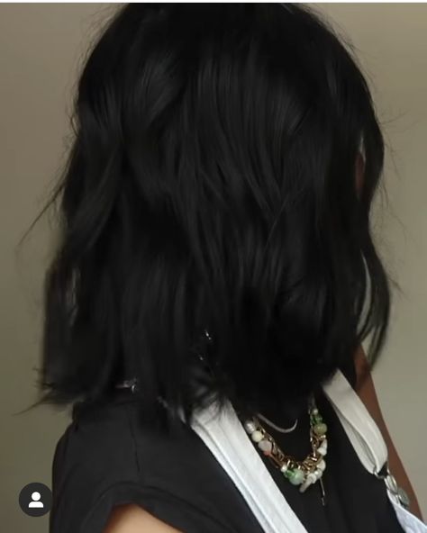 Shorter Black Hair, Jet Black Hair Mid Length, Black Short Hair Aesthetic, Short Black Hair Shoulder Length, Black Mid Length Hair, Black Hair Shoulder Length, Black Hair Mid Length, Short Black Hair Aesthetic, Short Jet Black Hair