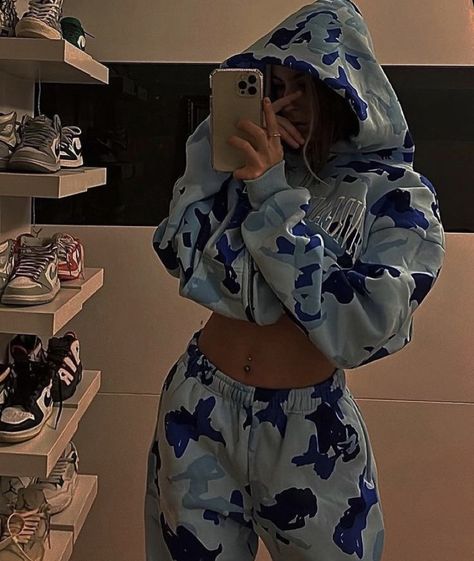 Camo Tracksuit, Collage Selfie, Pakaian Hipster, Named Collective, Mode Zara, Tomboy Outfits, Cute Swag Outfits, Swaggy Outfits, Cute Everyday Outfits