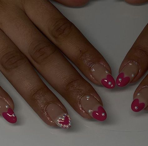 Gel Nails Ideas Short Winter, Gel Nails Ideas Short, Nails Ideas Short, Pearl Nail Art, Nail Water Decals, Star Nail Art, Pearl Nails, Art Water, Pearl Heart