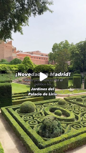 Esperanza Estrada / Mil planes por Madrid ❤️ on Instagram: "¡Novedad en Madrid! 💥 

Abren al público por primera vez los históricos jardines del @palaciodeliria (con visitas guiadas)

Será por tiempo limitado, los meses de junio, julio y agosto y las entradas ya están a la venta! Corre a por la tuya!

A partir del próximo martes 11 de junio se podrán visitar por primera vez los  jardines privados más grandes de Madrid. Tras su creación se encuentran nombres tan importantes como Ventura Rodríguez o Sabatini, y de Francia, como el paisajista Forestier

En la visita guiada podréis conocer de forma detallada cómo fueron diseñados, ver las diferencias entre el jardín inglés y el jardín francés y descubrir las variedades botánicas traídas desde muchas partes del mundo. 

También podrás visitar Madrid, On Instagram