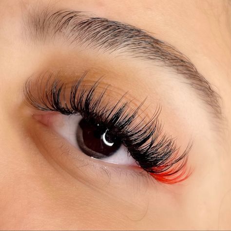 Lash Extensions With Red At The End, Eyelash Extensions With Red Color, Eyelash With Color, Wispy Lashes With Color, Orange Lashes Extensions, Lashes With Red At The End, Classic Lashes With Color, Lashes With Red Color, Cute Lash Extensions With Color