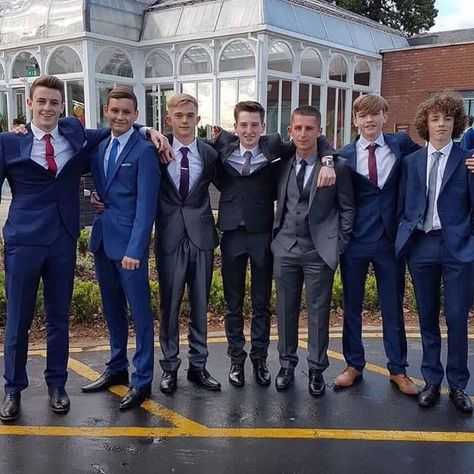 Outfit Ideas Boys, Prom Party Ideas, Boy Prom Outfit, Prom Outfits For Guys, Preppy Closet, Graduation Outfit Ideas, Boys Formal, 2024 Prom