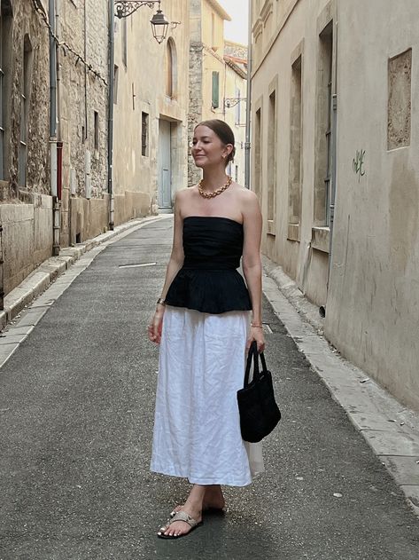 Everything I wore in the South of France - by Marissa Cox Classic French Summer Style, South Of France Aesthetic Outfit, South France Outfits, Summer In France Outfit, White Linen Skirt Outfit, South Of France Outfits, French Villages, French Outfits, White Tee Jeans