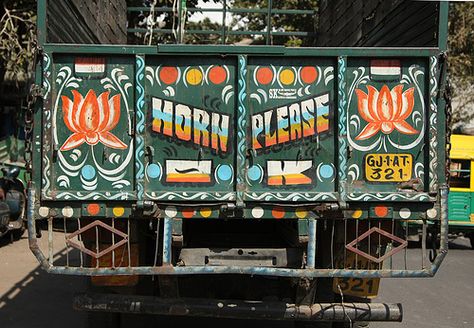 Horn Please OK- a superstitious logo on the back of trucks for luck. Rickshaw Painting, Indian Typography, Indian Calligraphy, Rickshaw Art, Circus Tricks, Best Trucks, Truck Painting, Pakistani Truck, Indian Road