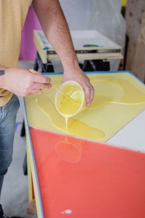 Diy Corner Desk, Color Desk, Diy Computer Desk, Diy Desktop, Office Paint, Resin Table Top, Color Epoxy, Diy Table Top, Epoxy Table Top