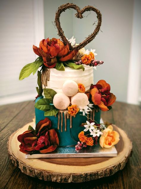 My wedding cake! Teal and rust! Teal And White Wedding Cake, Brown Orange And Blue Wedding, Dark Teal And Rust Wedding Cake, Fall Color Wedding Cakes, Teal Rust And Gold Wedding, Emerald And Moss Green Wedding, Dark Teal And Rust Orange Wedding Table, Teal Fall Wedding Ideas, Teal Autumn Wedding